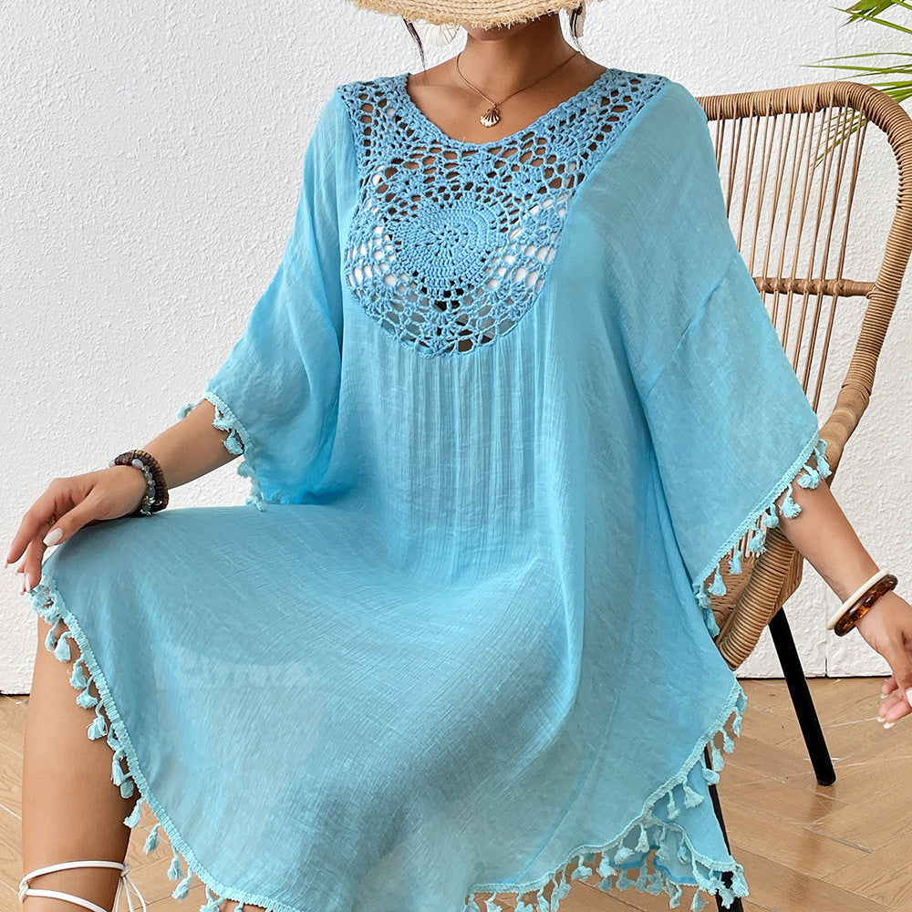 Completo vestaglia e camicia da notte in raso con spalline in corda, dettagli in pizzo sul petto e sulla schiena