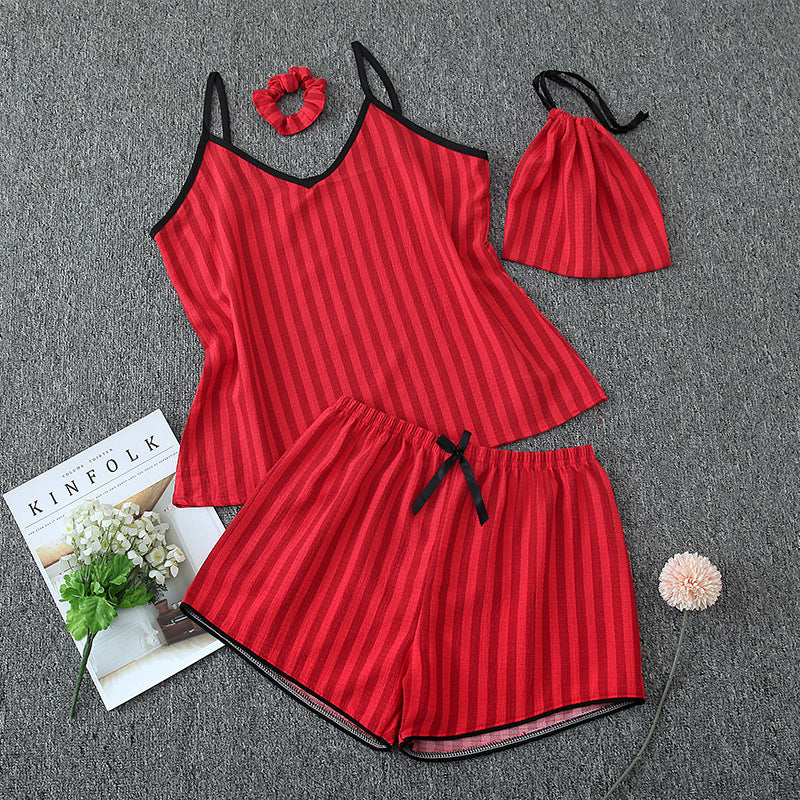Negligé- und Morgenmantel-Set aus Satin mit Spitzen-Details, tiefem Dekolleté vorne und hinten sowie Spaghettiträgern