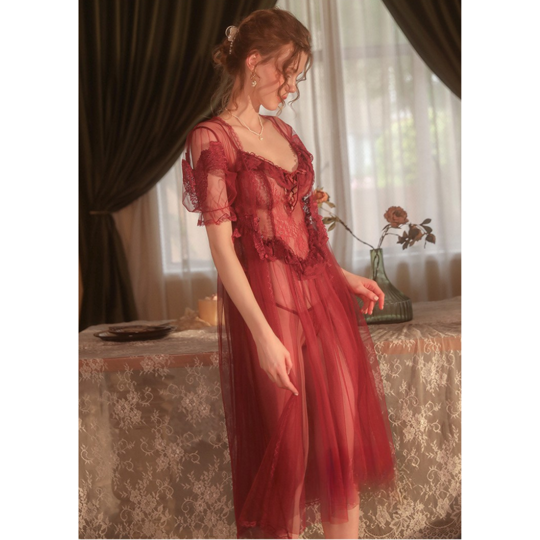 Negligé- und Morgenmantel-Set aus Satin mit Spitzen-Details, tiefem Dekolleté vorne und hinten sowie Spaghettiträgern