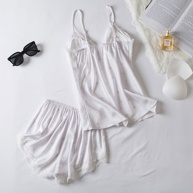 Negligé- und Morgenmantel-Set aus Satin mit Spitzen-Details, tiefem Dekolleté vorne und hinten sowie Spaghettiträgern