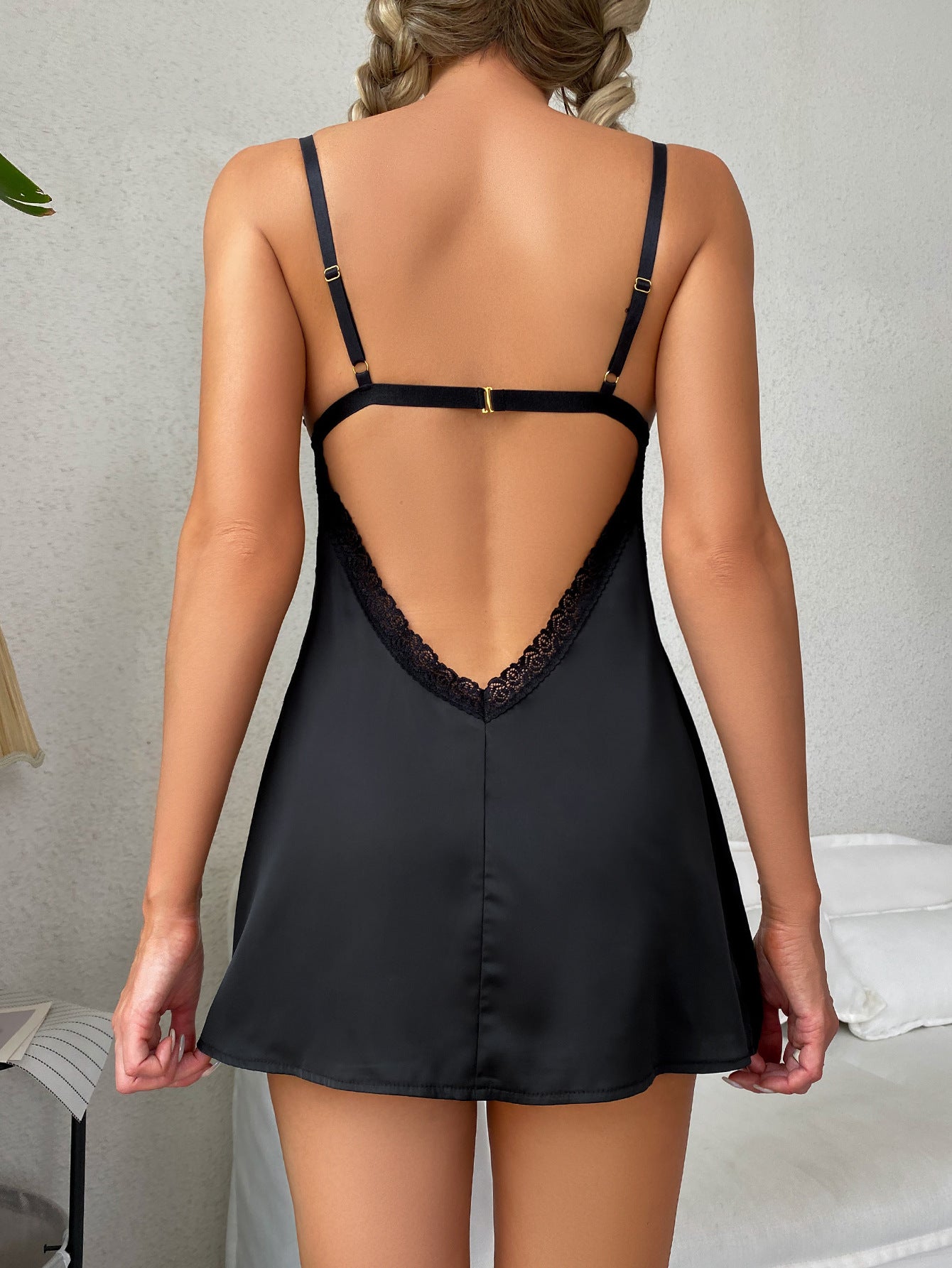 Lace and Transparent Detailed Deep Backless Nightgown - Black