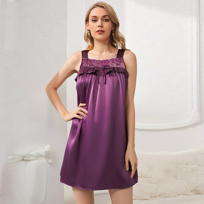 Camicia da notte con spalline spesse e dettagli in pizzo e fiocco - Viola