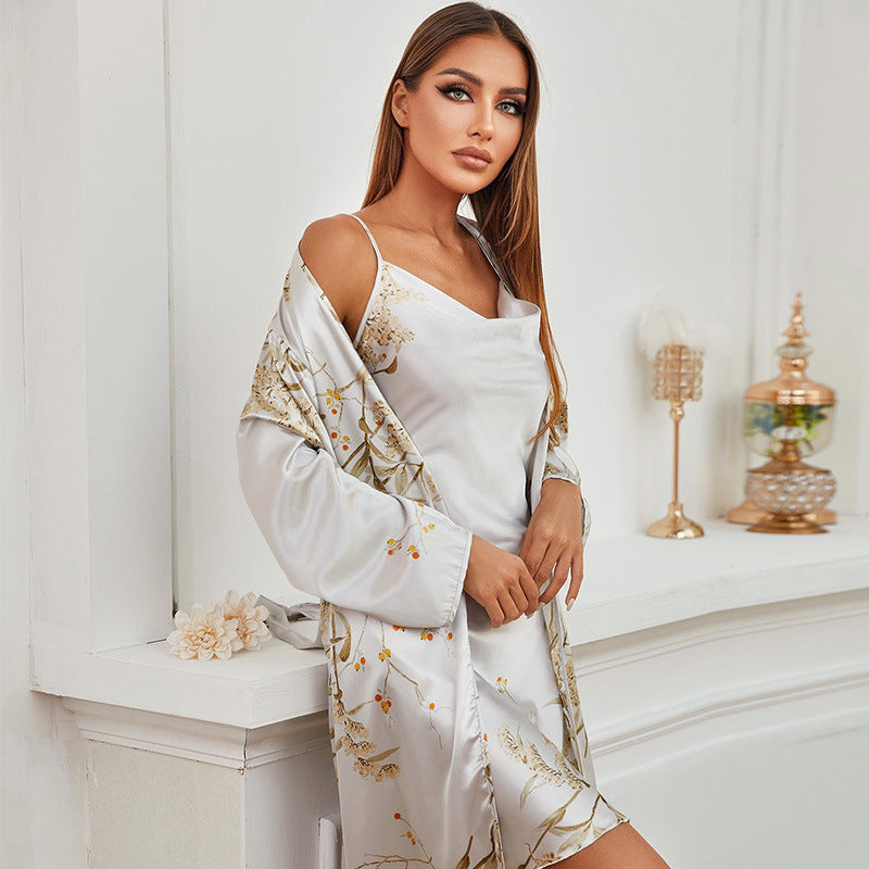 Blumenmuster-Satin-Negligé- und Morgenmantel-Set mit dünnen Trägern