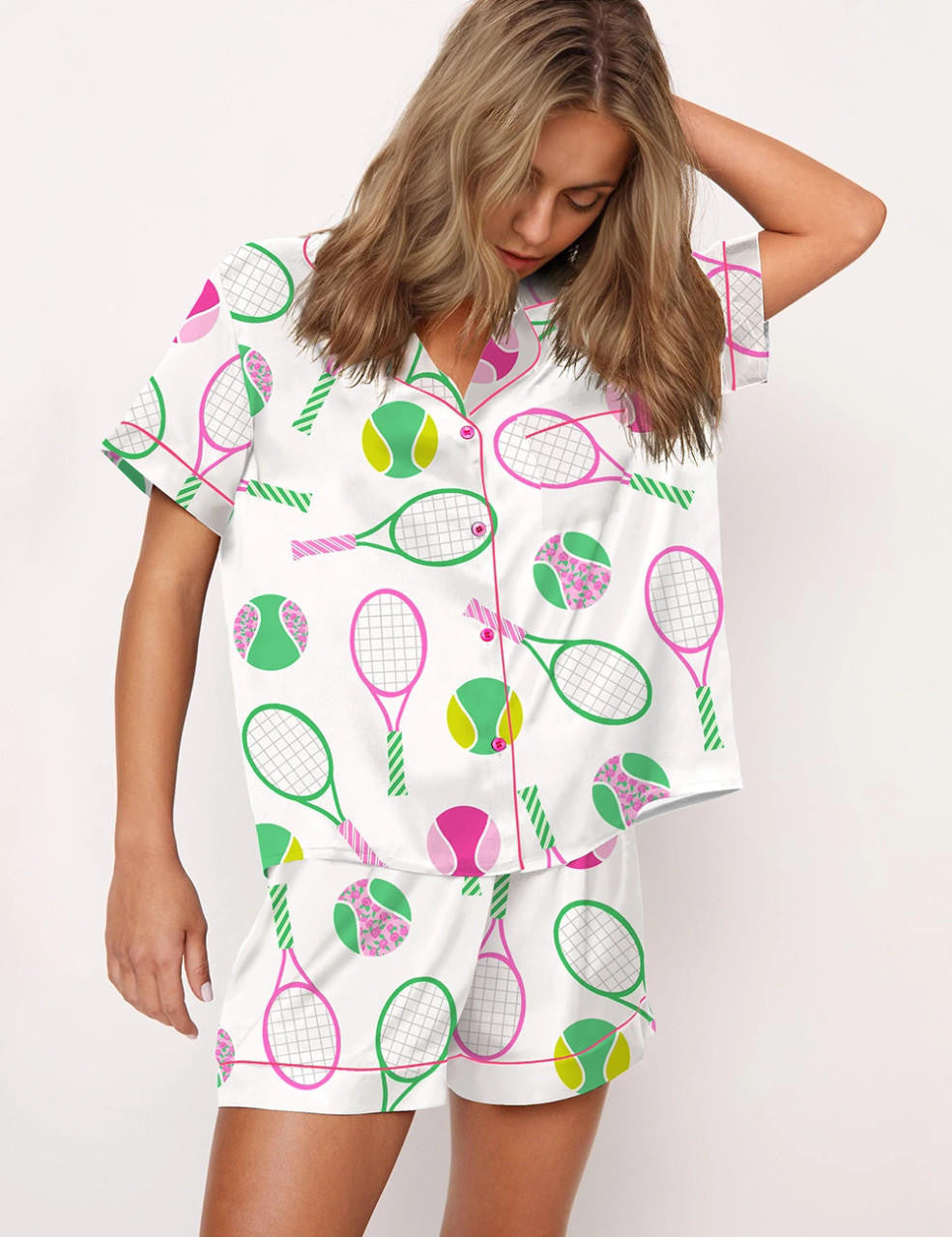Kurzärmliges Pyjama-Set mit Shorts, Paspelierung und Brusttasche