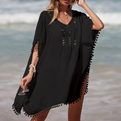 Completo vestaglia e camicia da notte in raso con spalline in corda, dettagli in pizzo sul petto e sulla schiena
