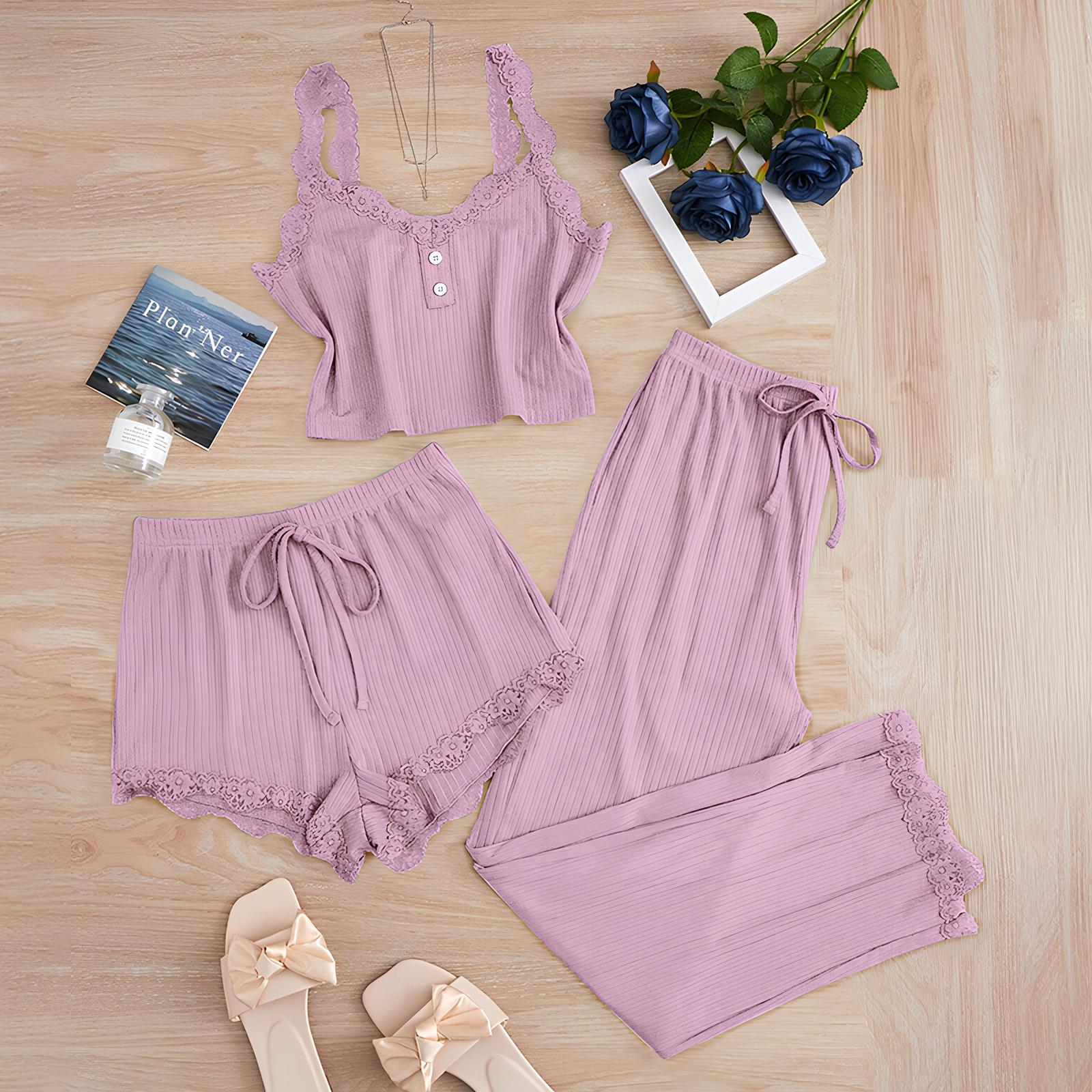 Negligé- und Morgenmantel-Set aus Satin mit Spitzen-Details, tiefem Dekolleté vorne und hinten sowie Spaghettiträgern