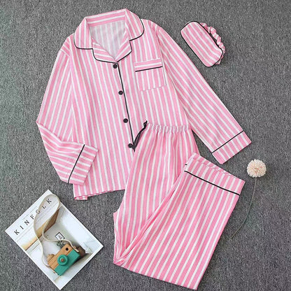 Negligé- und Morgenmantel-Set aus Satin mit Spitzen-Details, tiefem Dekolleté vorne und hinten sowie Spaghettiträgern