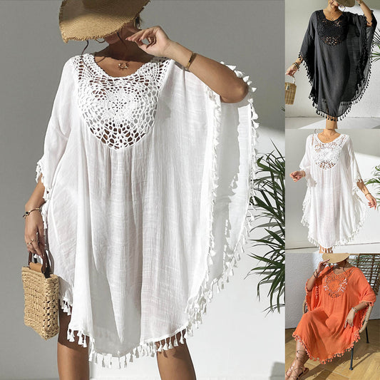 Completo vestaglia e camicia da notte in raso con spalline in corda, dettagli in pizzo sul petto e sulla schiena
