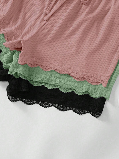 Negligé- und Morgenmantel-Set aus Satin mit Spitzen-Details, tiefem Dekolleté vorne und hinten sowie Spaghettiträgern