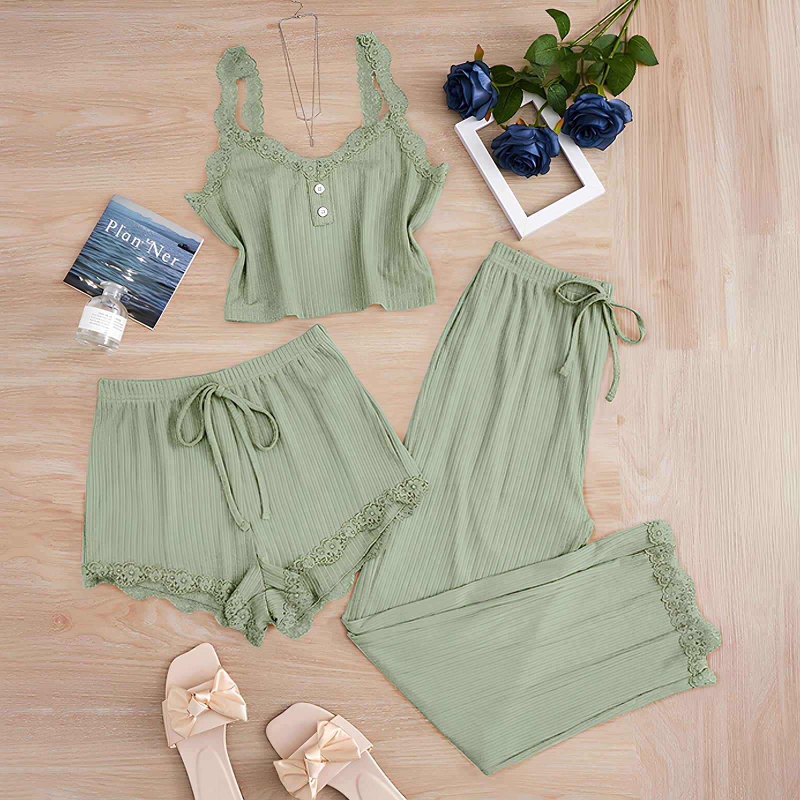 Negligé- und Morgenmantel-Set aus Satin mit Spitzen-Details, tiefem Dekolleté vorne und hinten sowie Spaghettiträgern