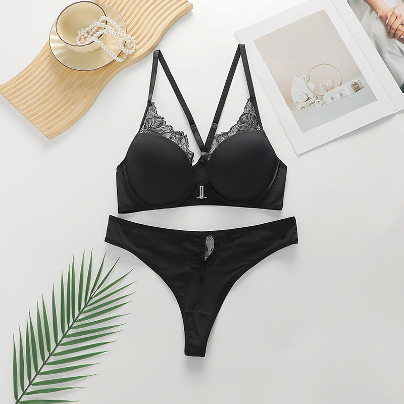 Carmen Lace Sütyen Tanga Takım